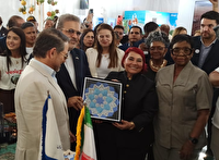 بازدید مقامات ونزوئلا از غرفه ایران در نمایشگاه بین‌المللی گردشگری