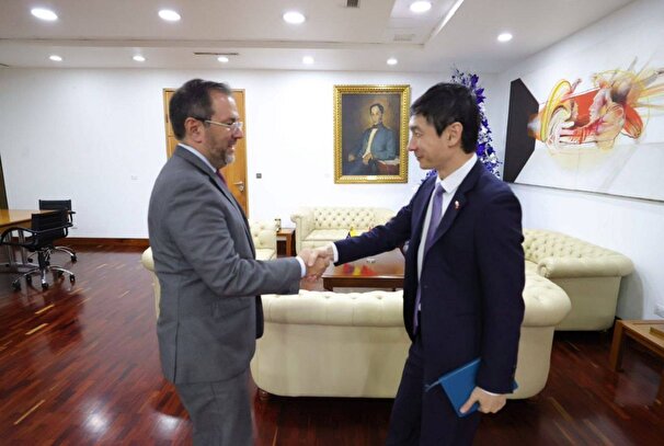 حمایت قاطع پکن از کاراکاس در برابر تهدید‌های آمریکا