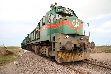 سیمان ایران با استفاده از مسیر ترکیبی ریلی–دریایی در بازار روسیه