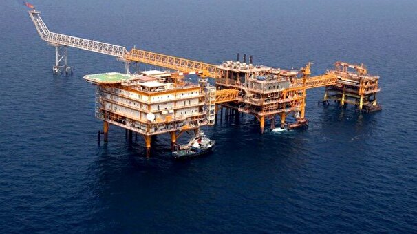 بررسی طرح فشارافزایی میدان پارس جنوبی با حضور وزیر نفت