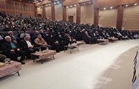 تجلیل از مادران و همسران شهدا در قزوین 