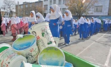 توزیع شیر برای شیر بچه‌های ایرانی 