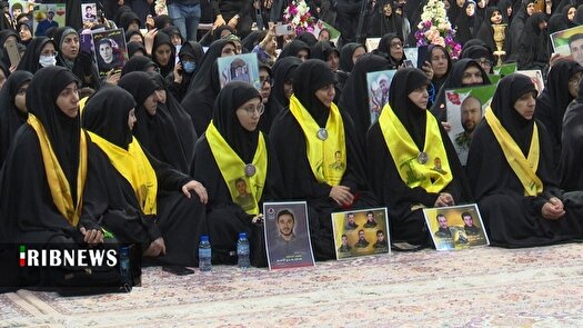 عزت ایران اسلامی مرهون فداکاری مادران شهداست