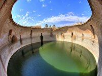 نجات فرد سقوط کرده در آب‌انباری در گراش